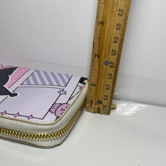 Pink and White Kuromi Phone Case with Zipper Closure - Picture 3 of 7